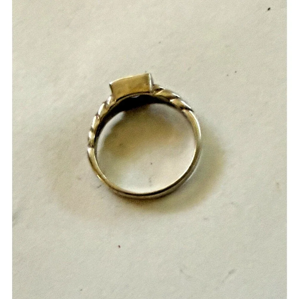 Vintage Sterling Silver 925 Amythst Ring Size 8.75